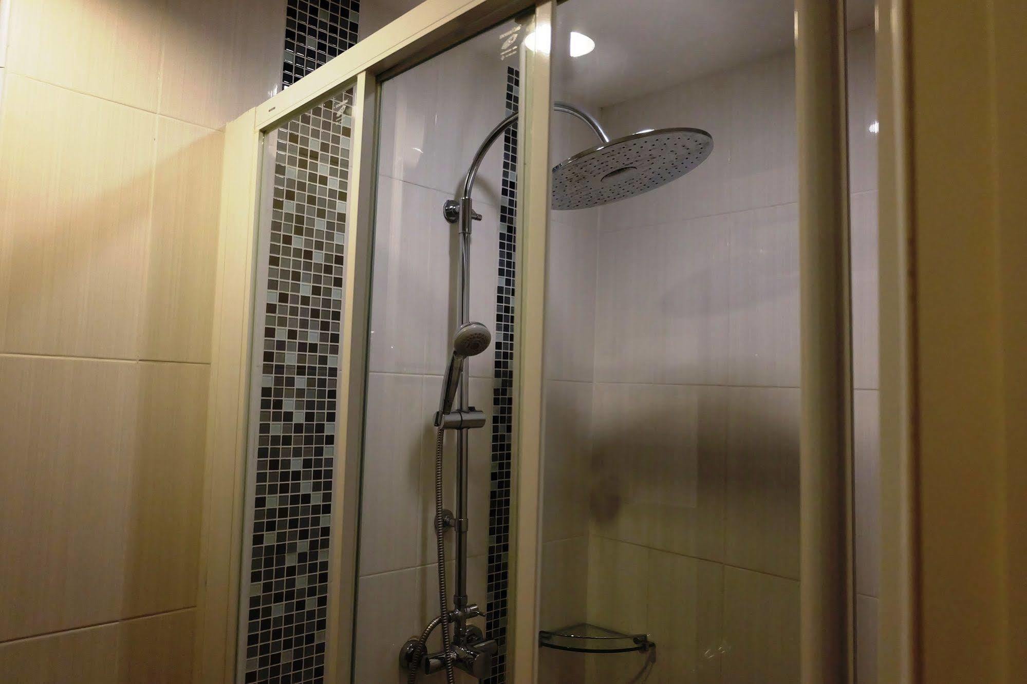 Cozy@9Hotel&Kitchen Bangkok Exterior photo